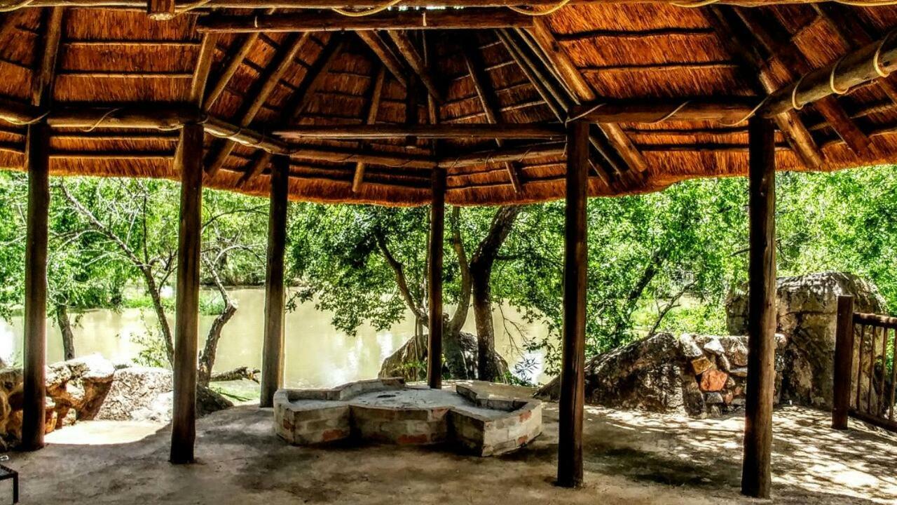 River Rock Lodge Parys Eksteriør bilde